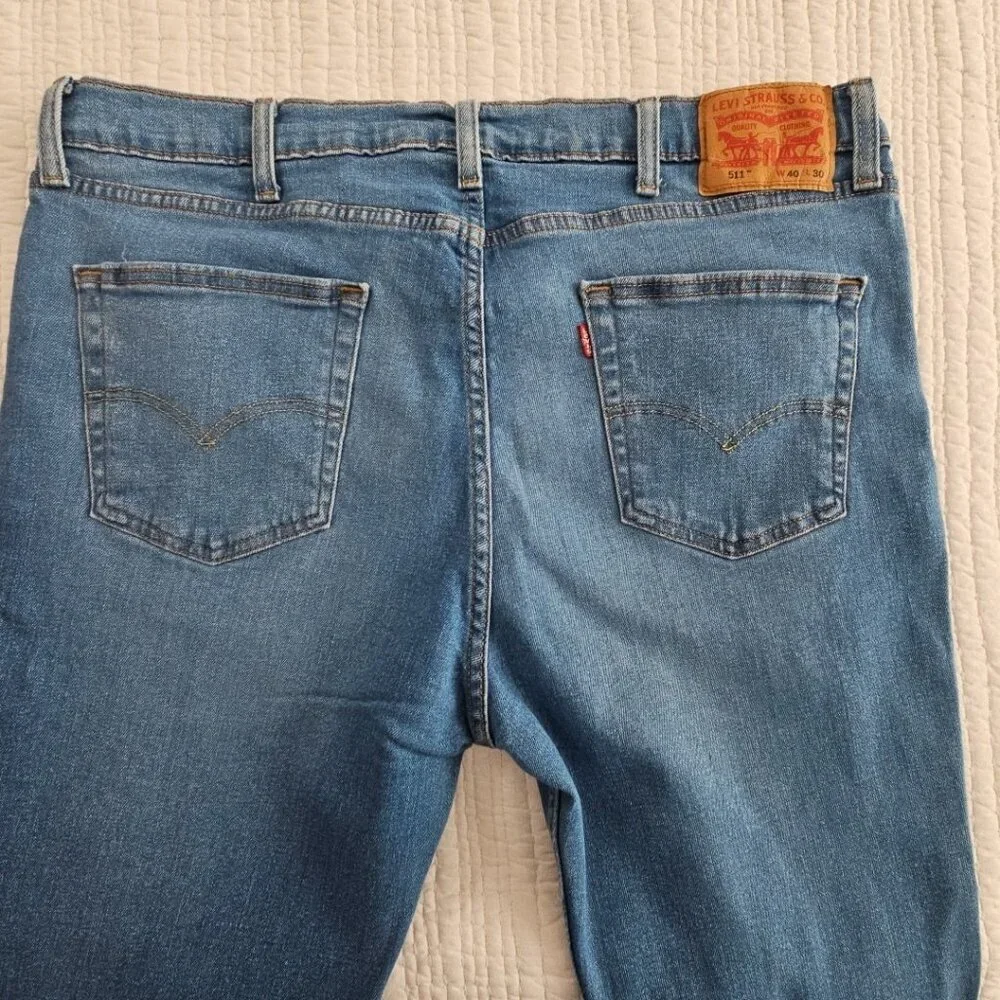 Levi's 511 Jeans Men's 40x30 Light Wash Straight Leg Stretch Classic‎ Denim EUC